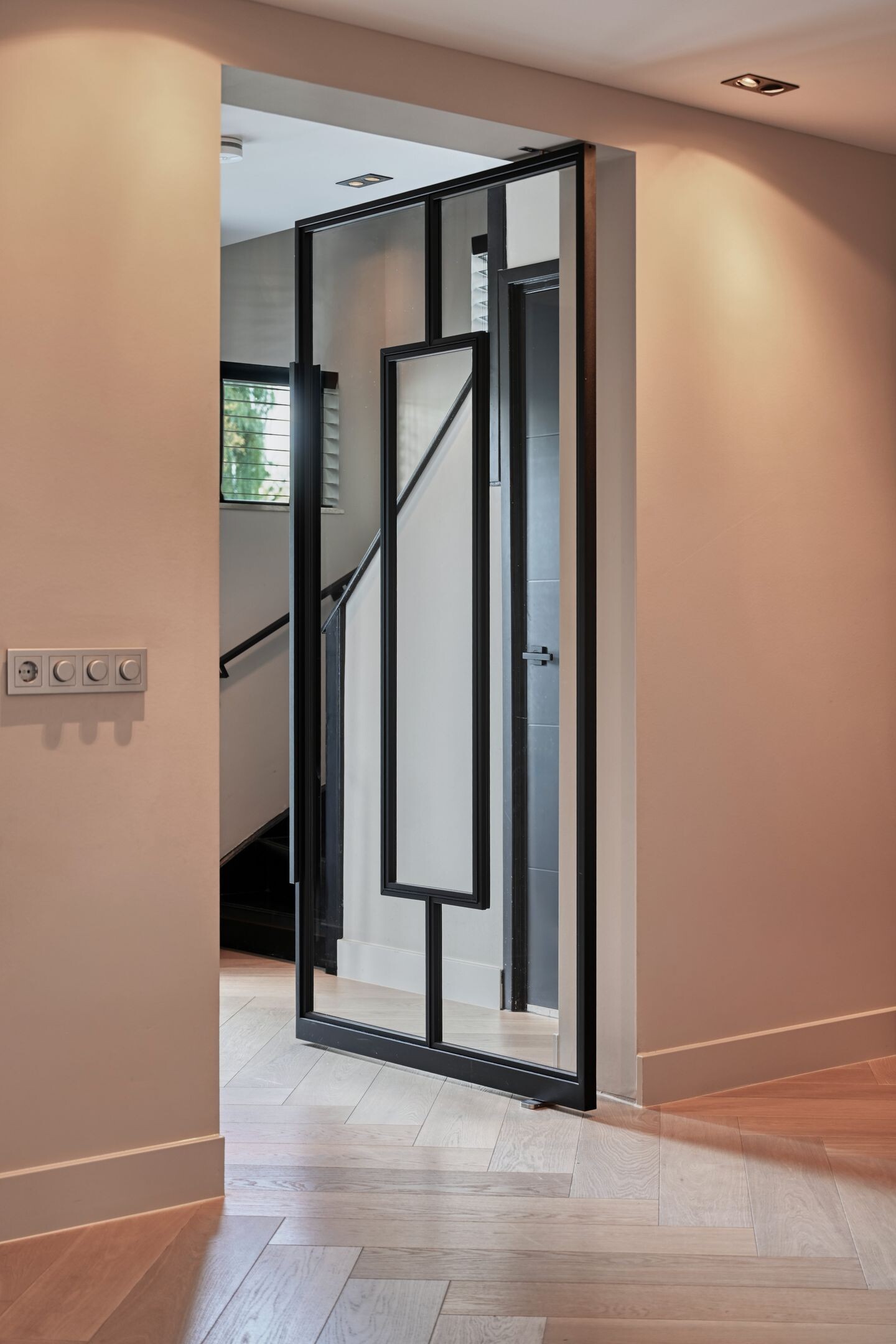 Vrijstaande woning te koop: Kerkstraat 14, Hendrik-Ido-Ambacht