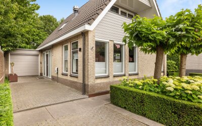 Ferdinand Bolstraat 22