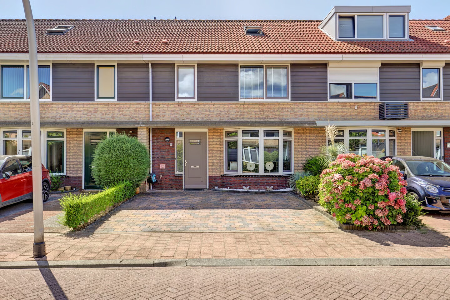 Tussenwoning te koop: Polderland 13, Hendrik-Ido-Ambacht