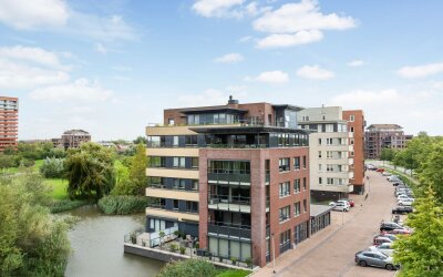 Waterland 75