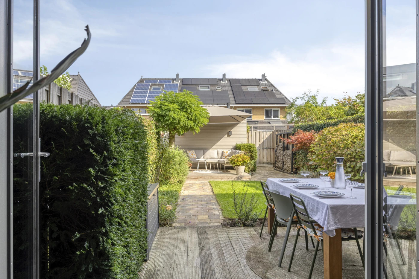 Tussenwoning te koop: Dadelgaarde 159, Hendrik-Ido-Ambacht
