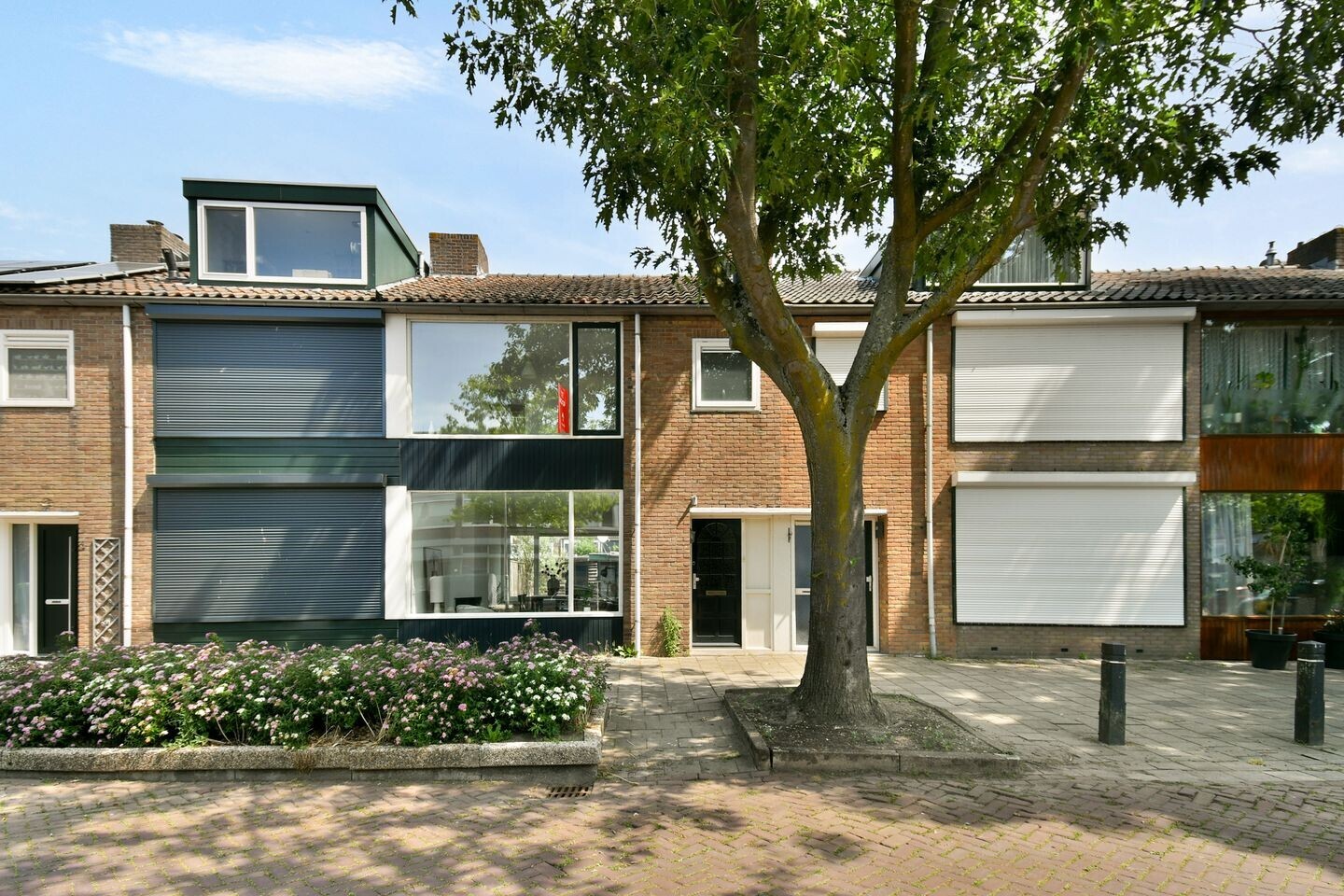 Tussenwoning te koop: Erasmusplein 5, Papendrecht