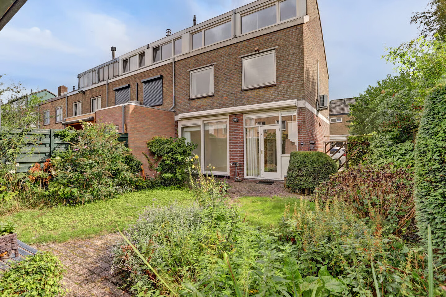 Hoekwoning te koop: Pieter de Hooghstraat 22, Papendrecht