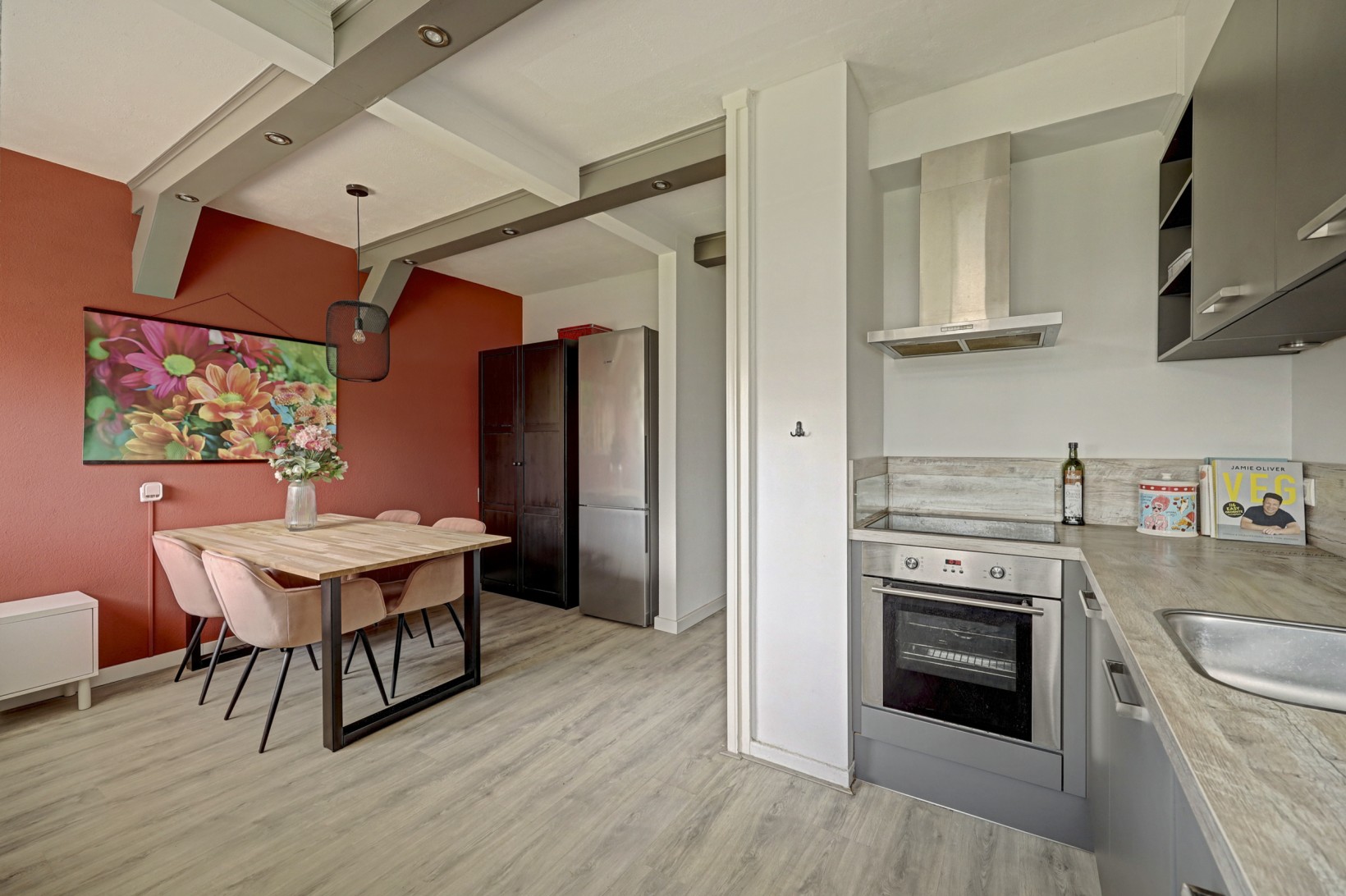 Appartement te koop: Staringlaan 254, Papendrecht