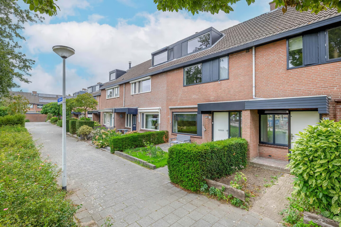 Tussenwoning te koop: Wipmolen 60, Papendrecht
