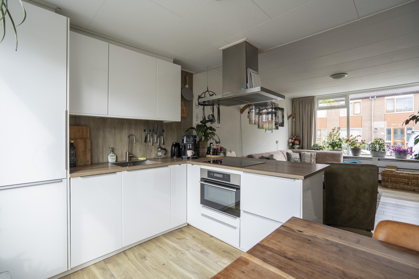 Tussenwoning te koop: Jasmijnstraat 69, Papendrecht
