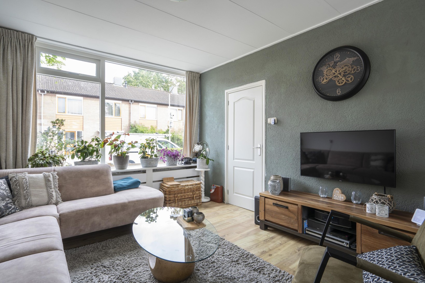 Tussenwoning te koop: Jasmijnstraat 69, Papendrecht