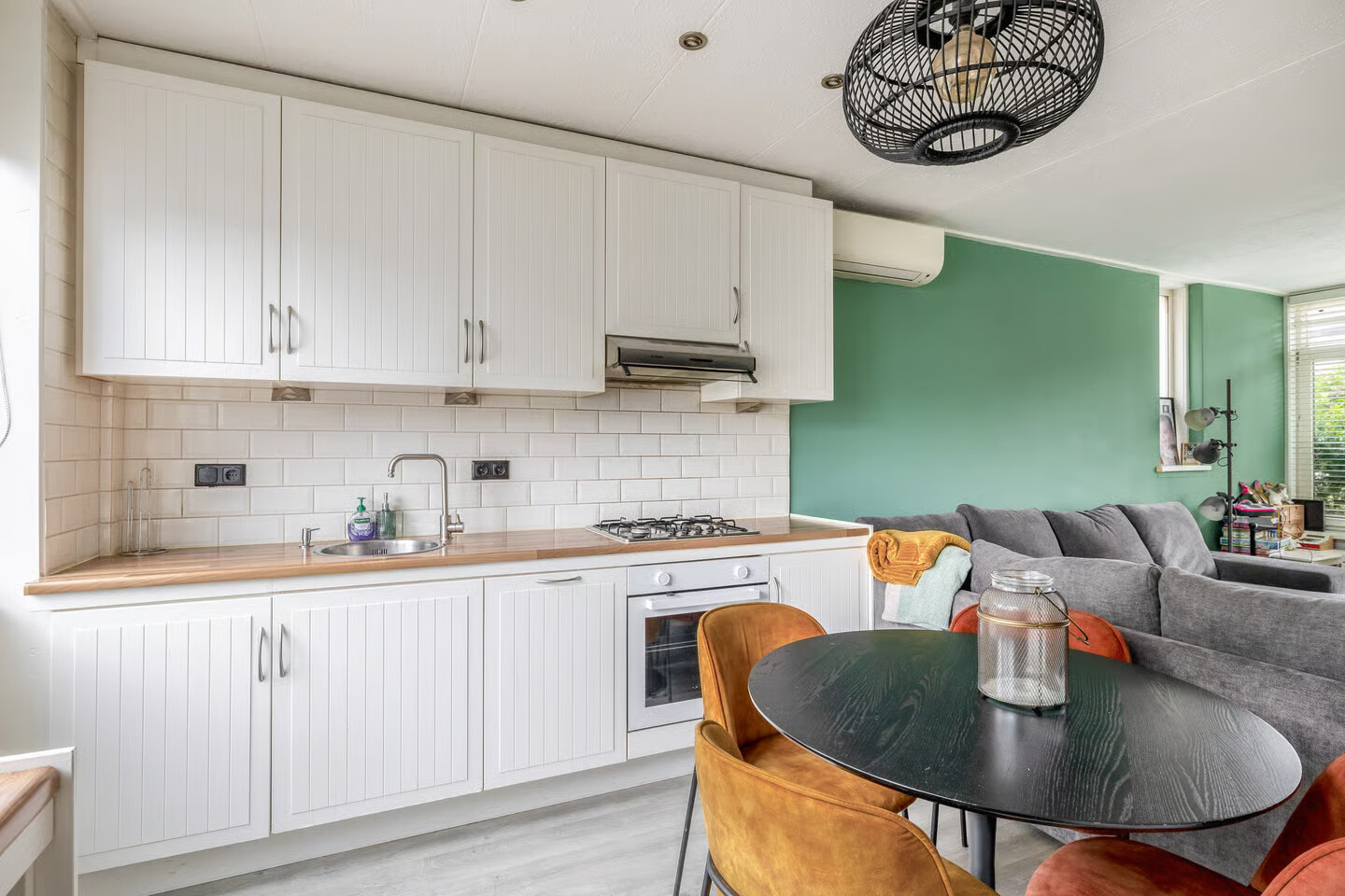 Hoekwoning te koop: Klaproosstraat 51, Papendrecht