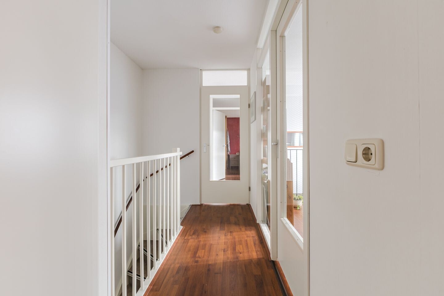 Tussenwoning te koop: Akoniet 7, Papendrecht