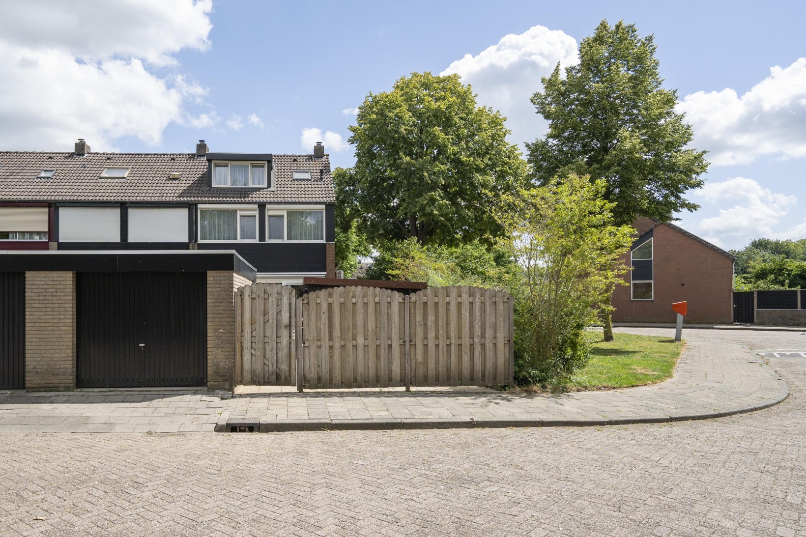 Hoekwoning te koop: J.R. Thorbeckesingel 1, Papendrecht