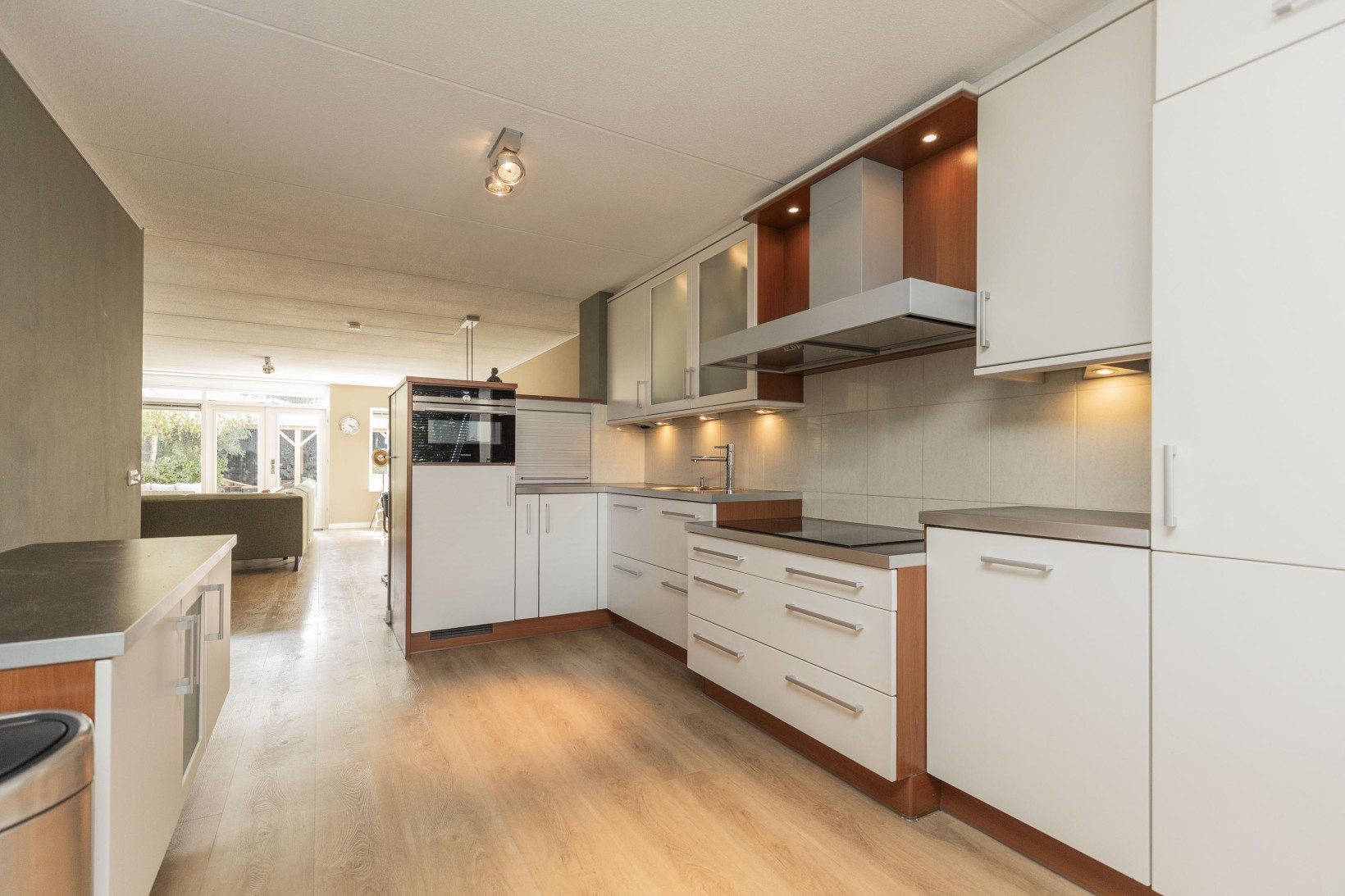 Tussenwoning te koop: Ridderspoorhof 4, Papendrecht