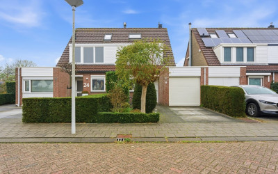 Lijsterbeshof 22