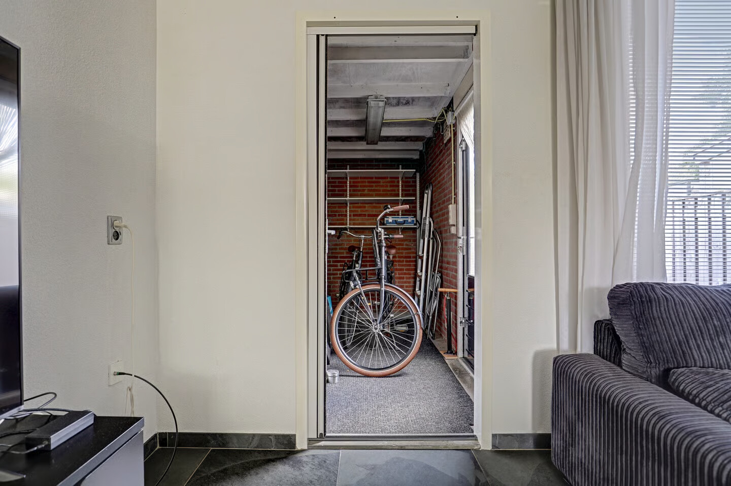 Tussenwoning te koop: Lisdreef 31, Papendrecht