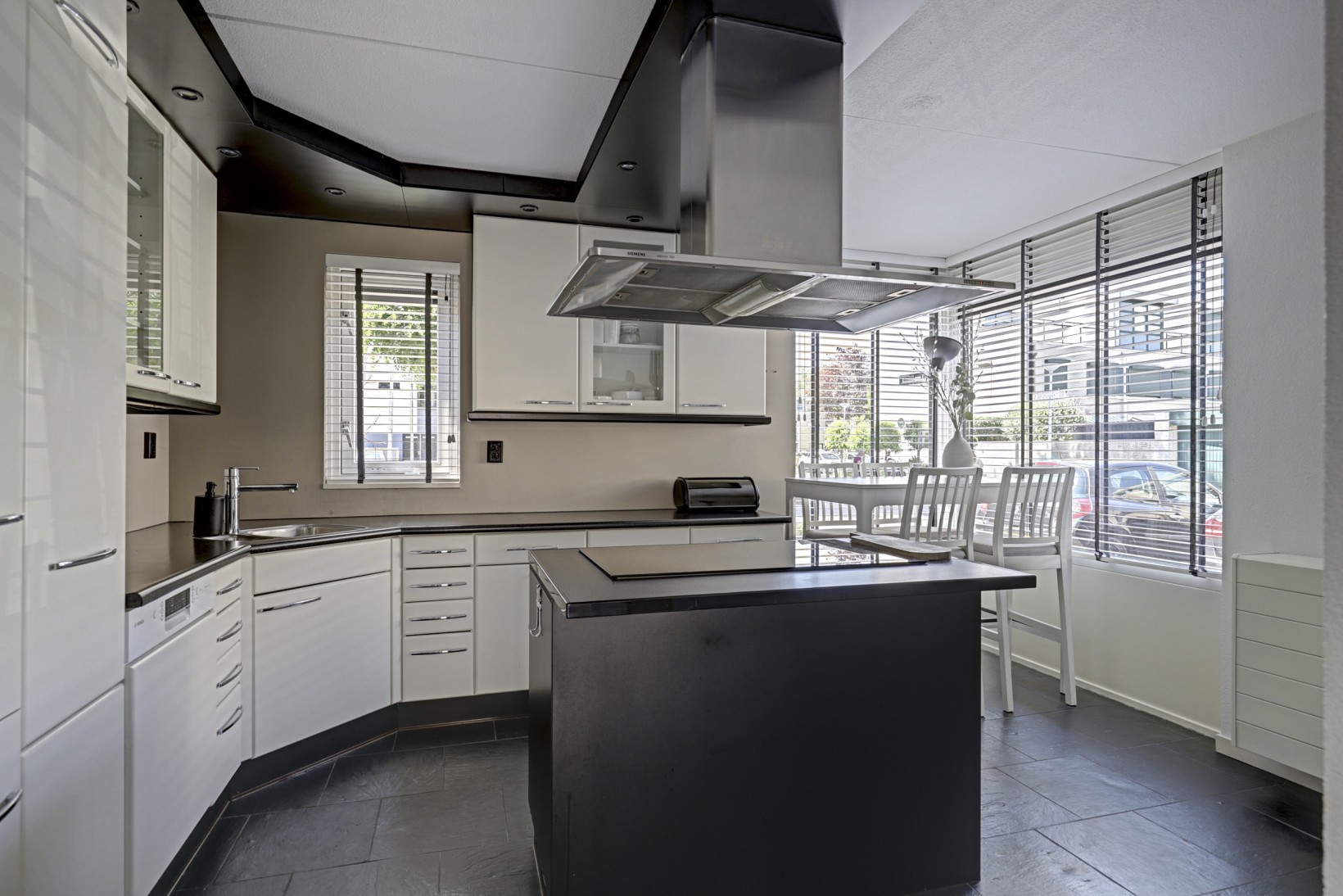 Hoekwoning te koop: Steilsteven 60, Papendrecht