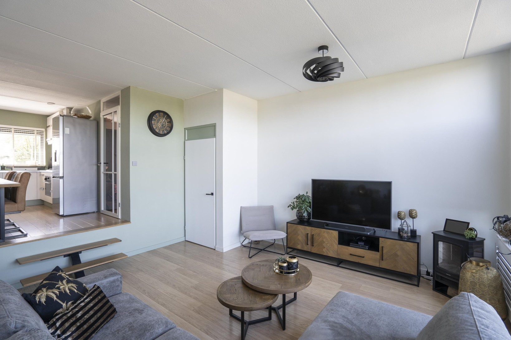 Tussenwoning te koop: Rivierdijk 205, Sliedrecht