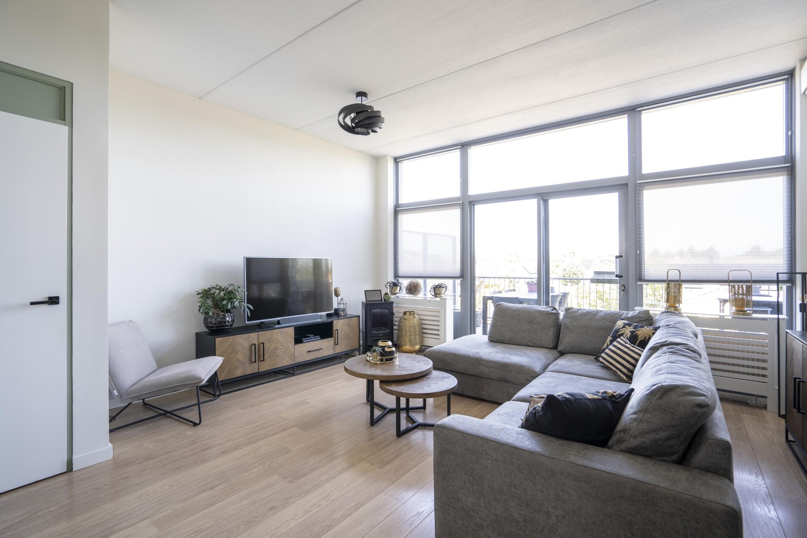 Tussenwoning te koop: Rivierdijk 205, Sliedrecht