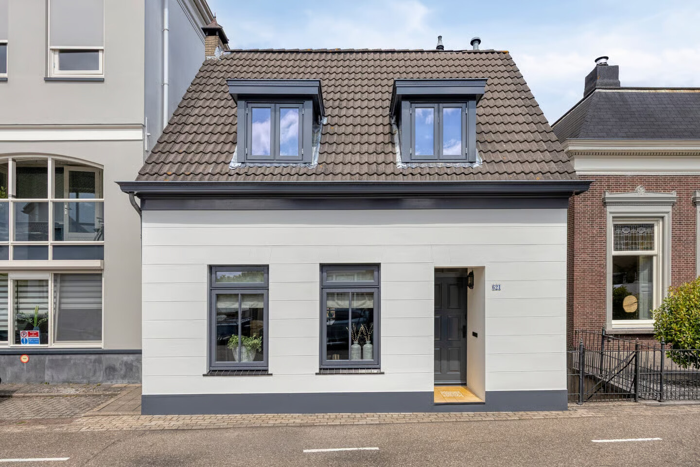 Vrijstaande woning te koop: Rivierdijk 621, Sliedrecht