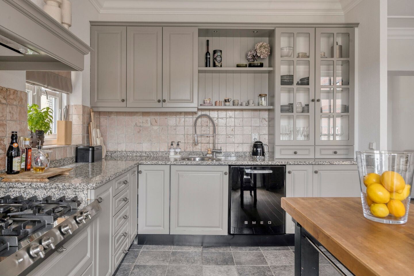 Vrijstaande woning te koop: Rivierdijk 621, Sliedrecht