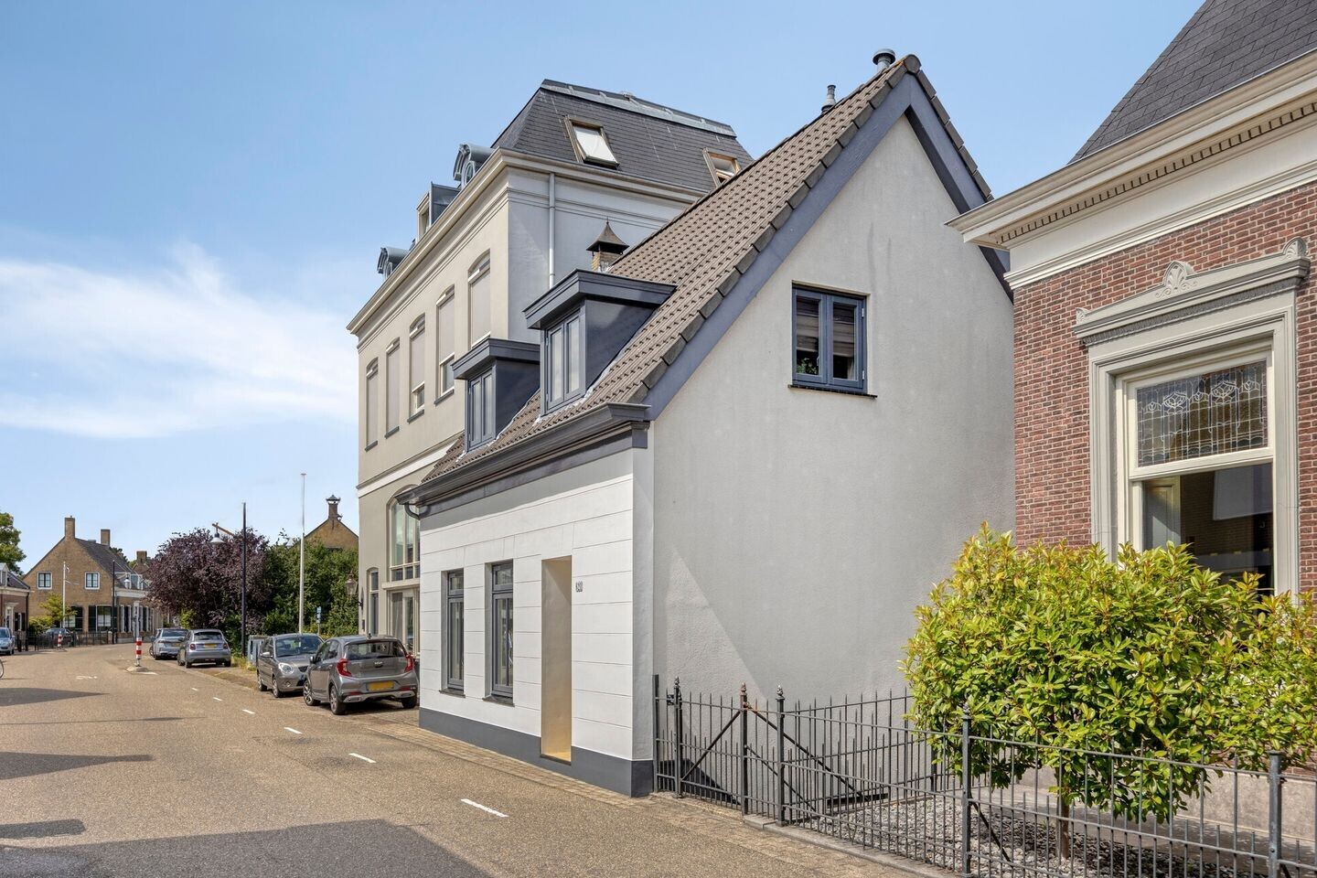 Vrijstaande woning te koop: Rivierdijk 621, Sliedrecht