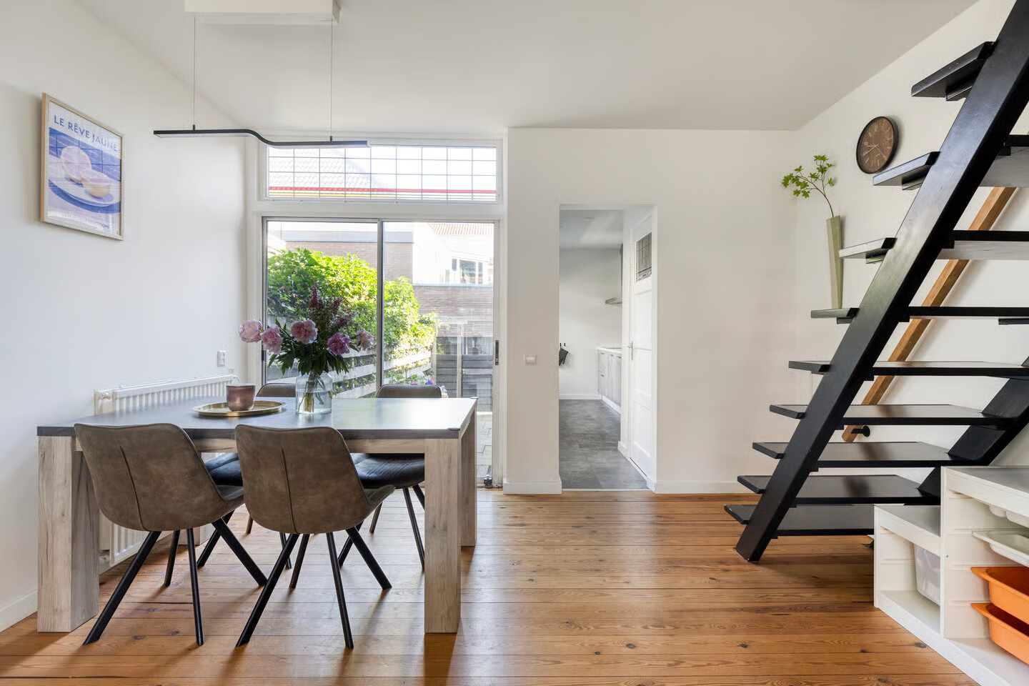 Tussenwoning te koop: Dwarsstraat 7, Sliedrecht