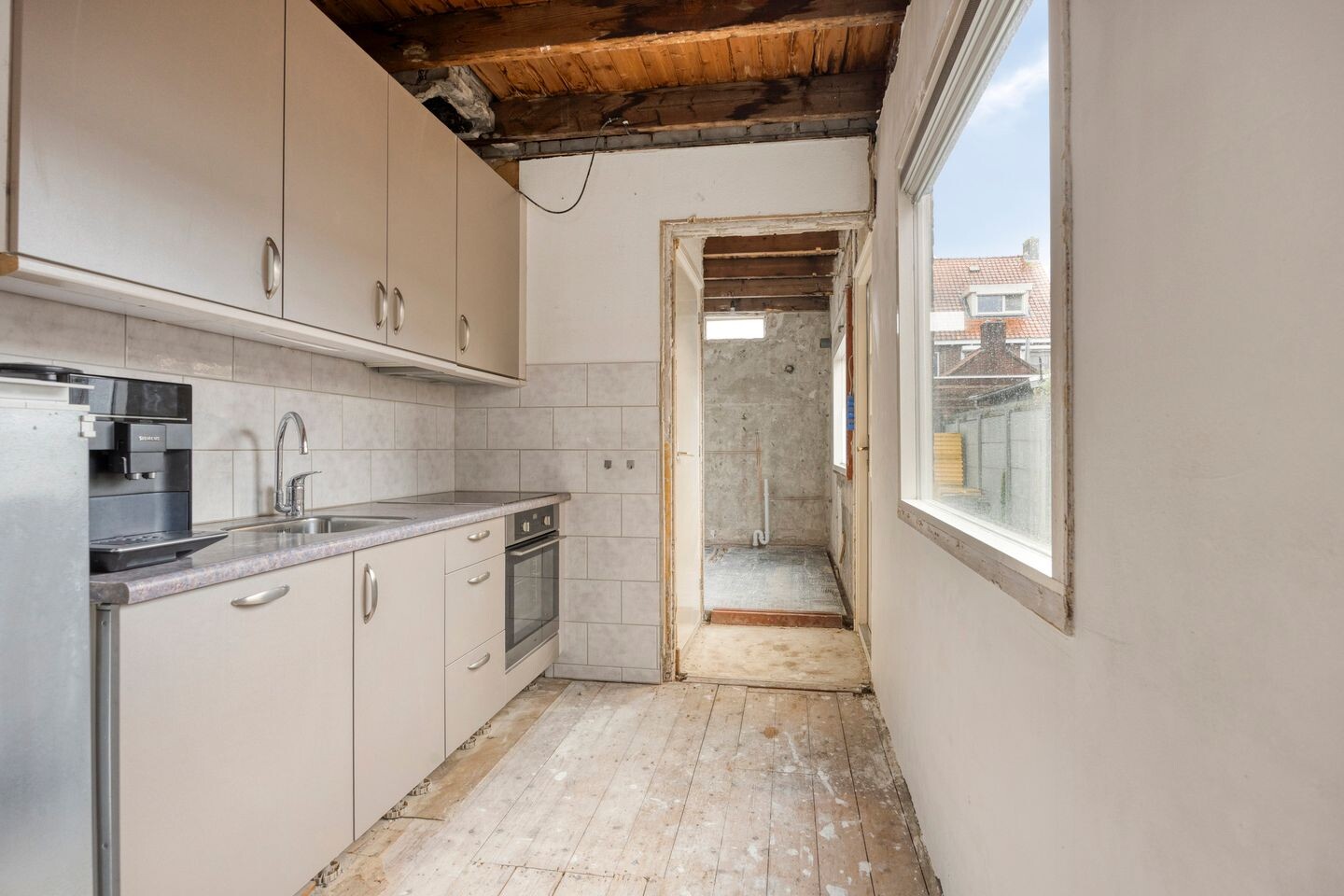 Twee-onder-één-kap te koop: P. Rijsdijkstraat 8, Sliedrecht