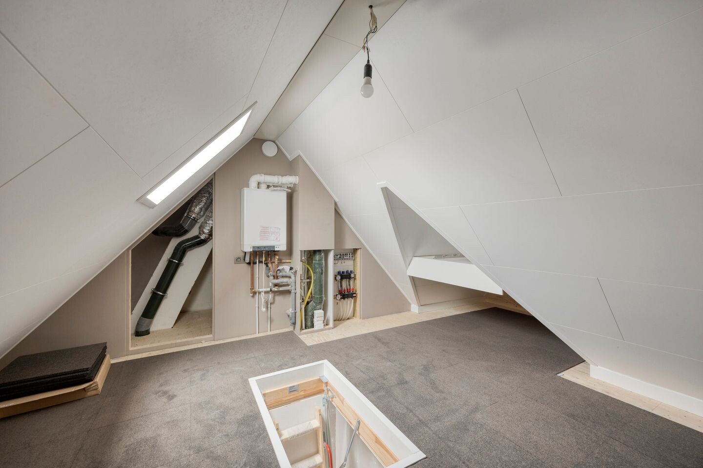 Twee-onder-één-kap te koop: P. Rijsdijkstraat 8, Sliedrecht