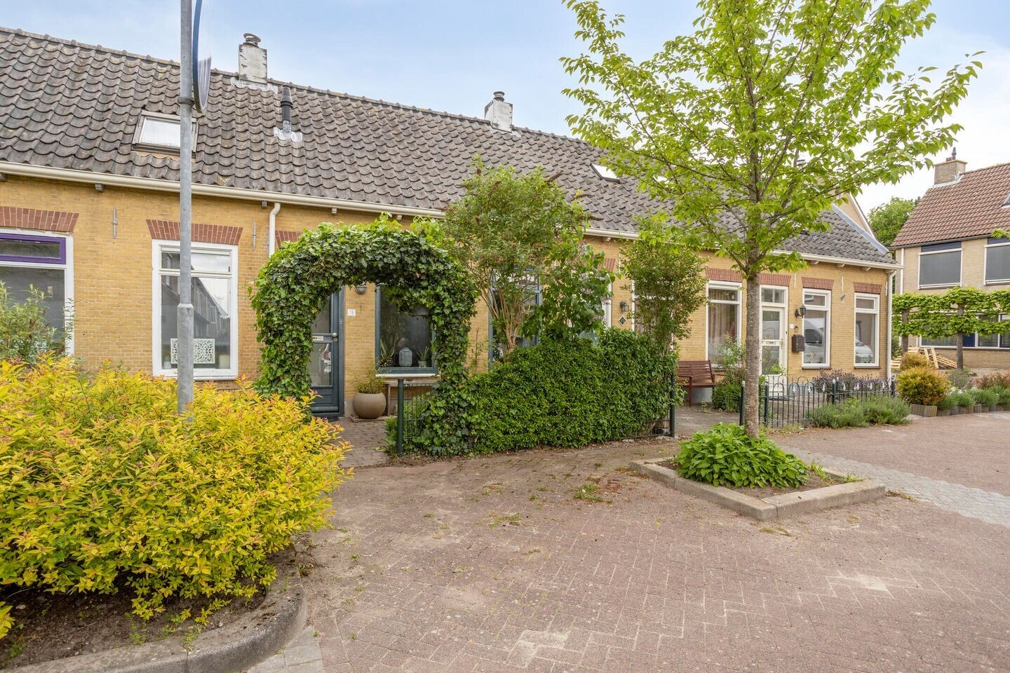 Tussenwoning te koop: Middenveer 78, Sliedrecht