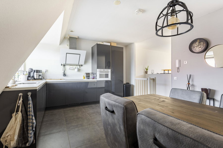 Appartement te koop: Julianastraat 56B, Sliedrecht