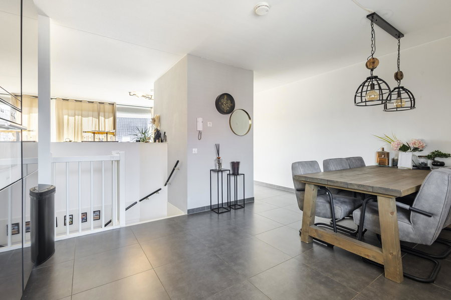 Appartement te koop: Julianastraat 56B, Sliedrecht