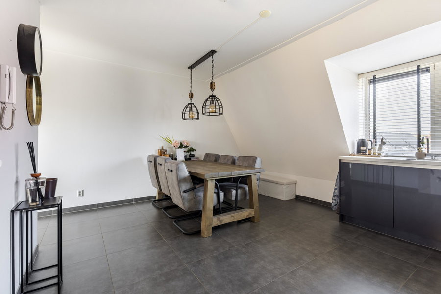 Appartement te koop: Julianastraat 56B, Sliedrecht