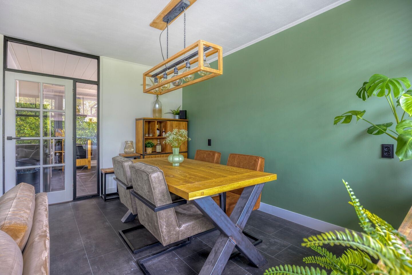 Appartement te koop: Burgemeester Winklerplein 60, Sliedrecht