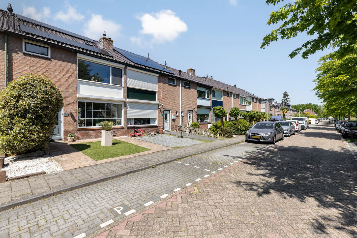 Tussenwoning te koop: Leeuweriksingel 4, Sliedrecht