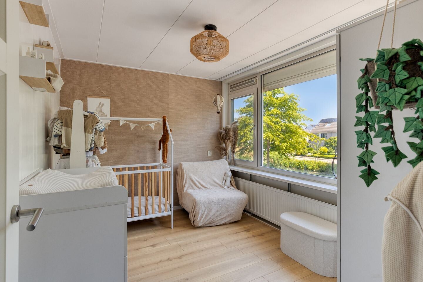 Tussenwoning te koop: Leeuweriksingel 4, Sliedrecht