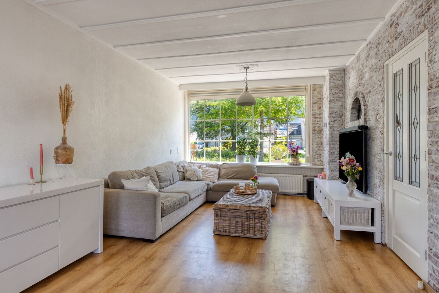 Tussenwoning te koop: Leeuweriksingel 4, Sliedrecht