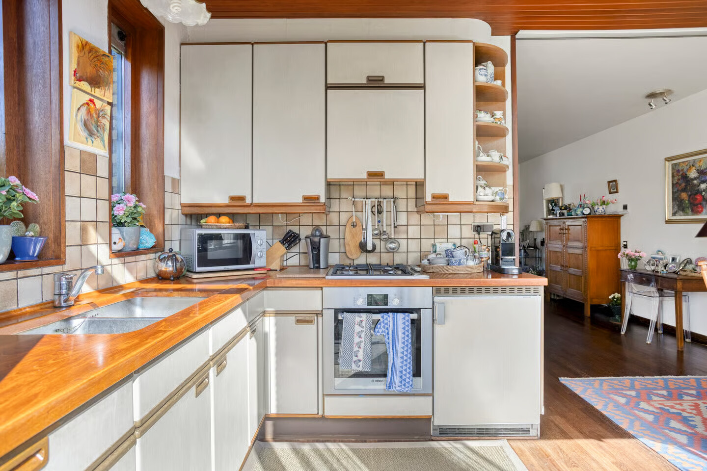 Hoekwoning te koop: P.A. de Genestetstraat 1, Sliedrecht