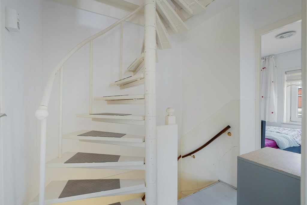 Tussenwoning te koop: Jacob Catsstraat 5, Sliedrecht