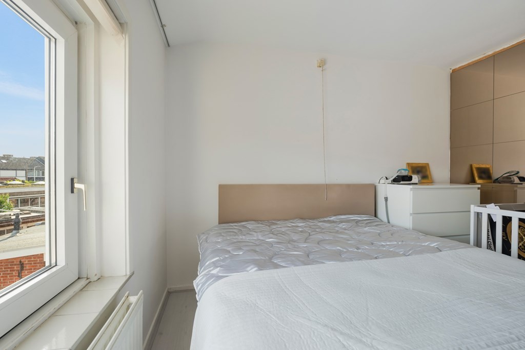 Tussenwoning te koop: Jacob Catsstraat 5, Sliedrecht