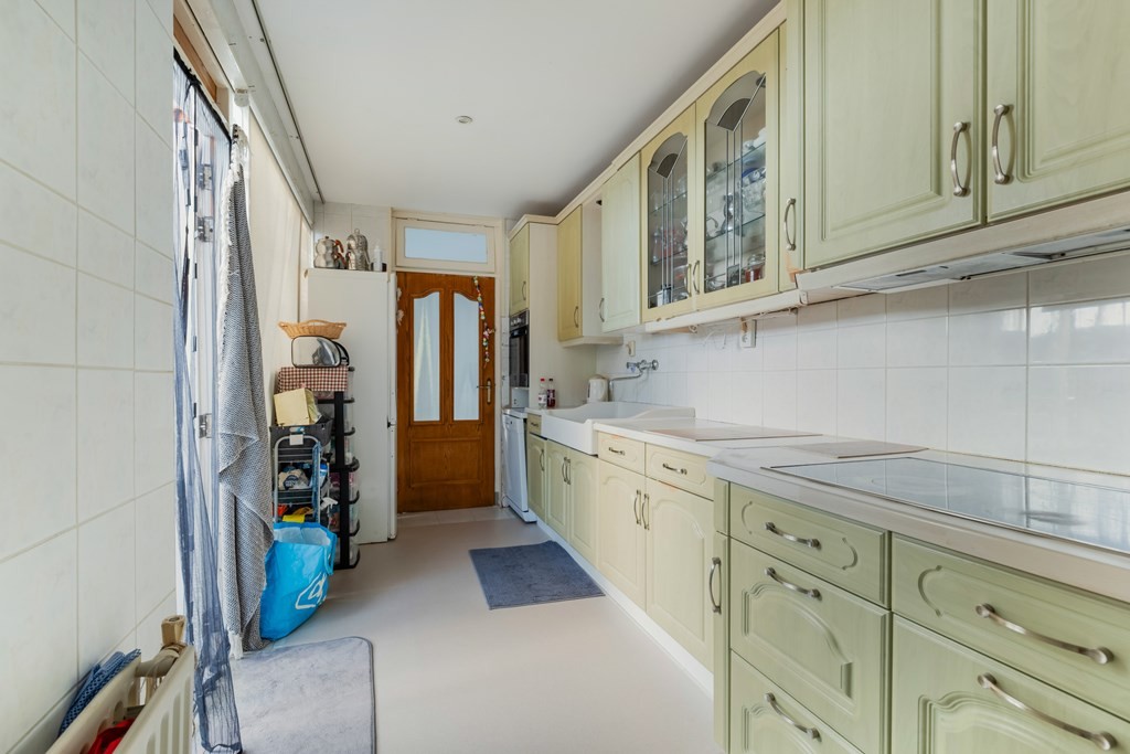 Tussenwoning te koop: Jacob Catsstraat 5, Sliedrecht