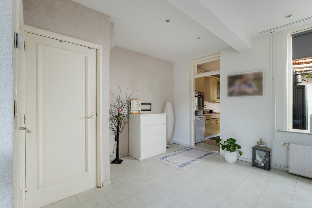 Tussenwoning te koop: Jacob Catsstraat 5, Sliedrecht