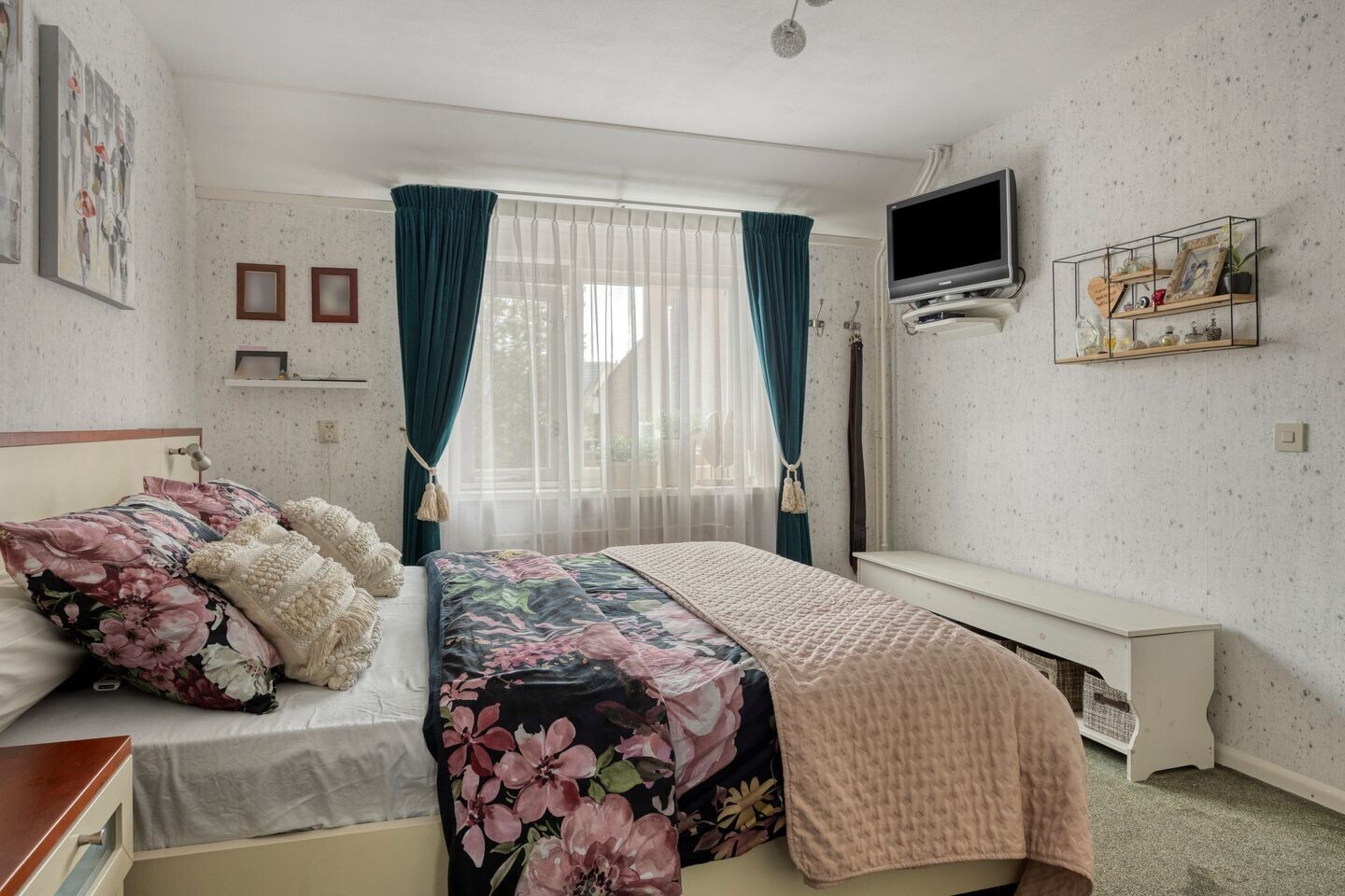Tussenwoning te koop: Locksweer 29, Sliedrecht