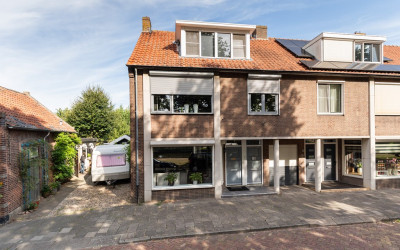 Damstraat 12-A
