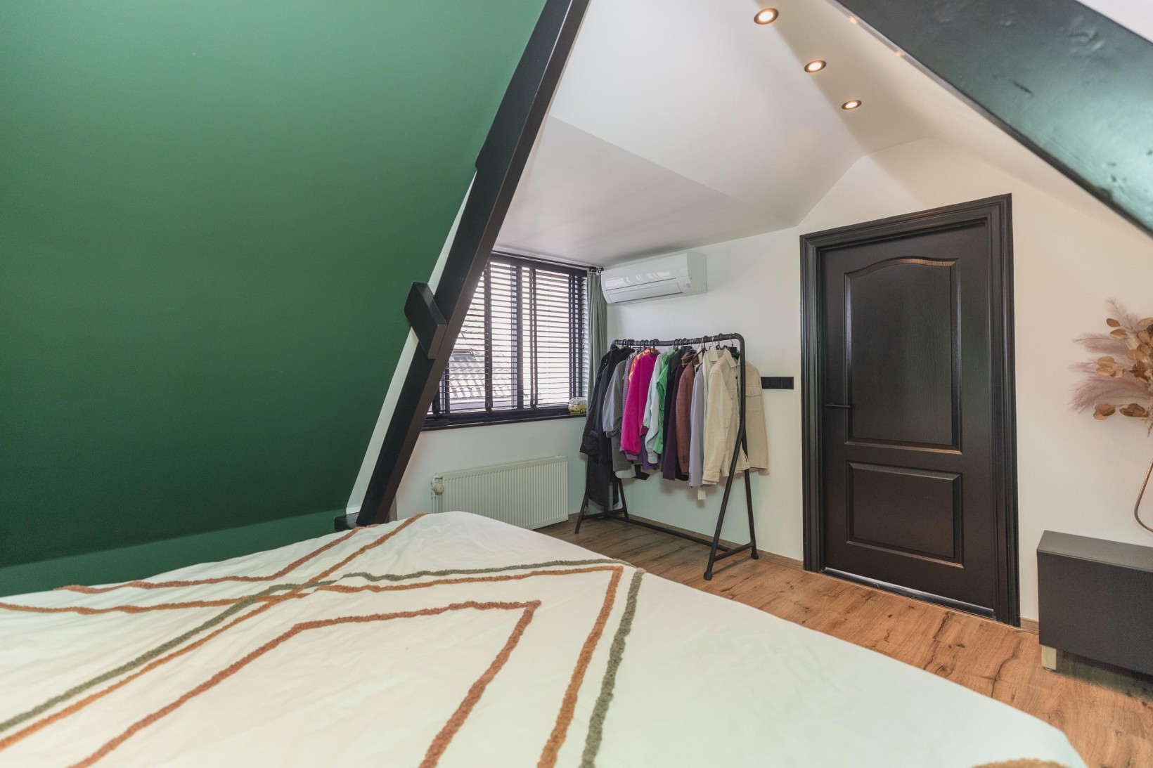 Tussenwoning te koop: Peulenstraat-zuid 63, Hardinxveld-Giessendam