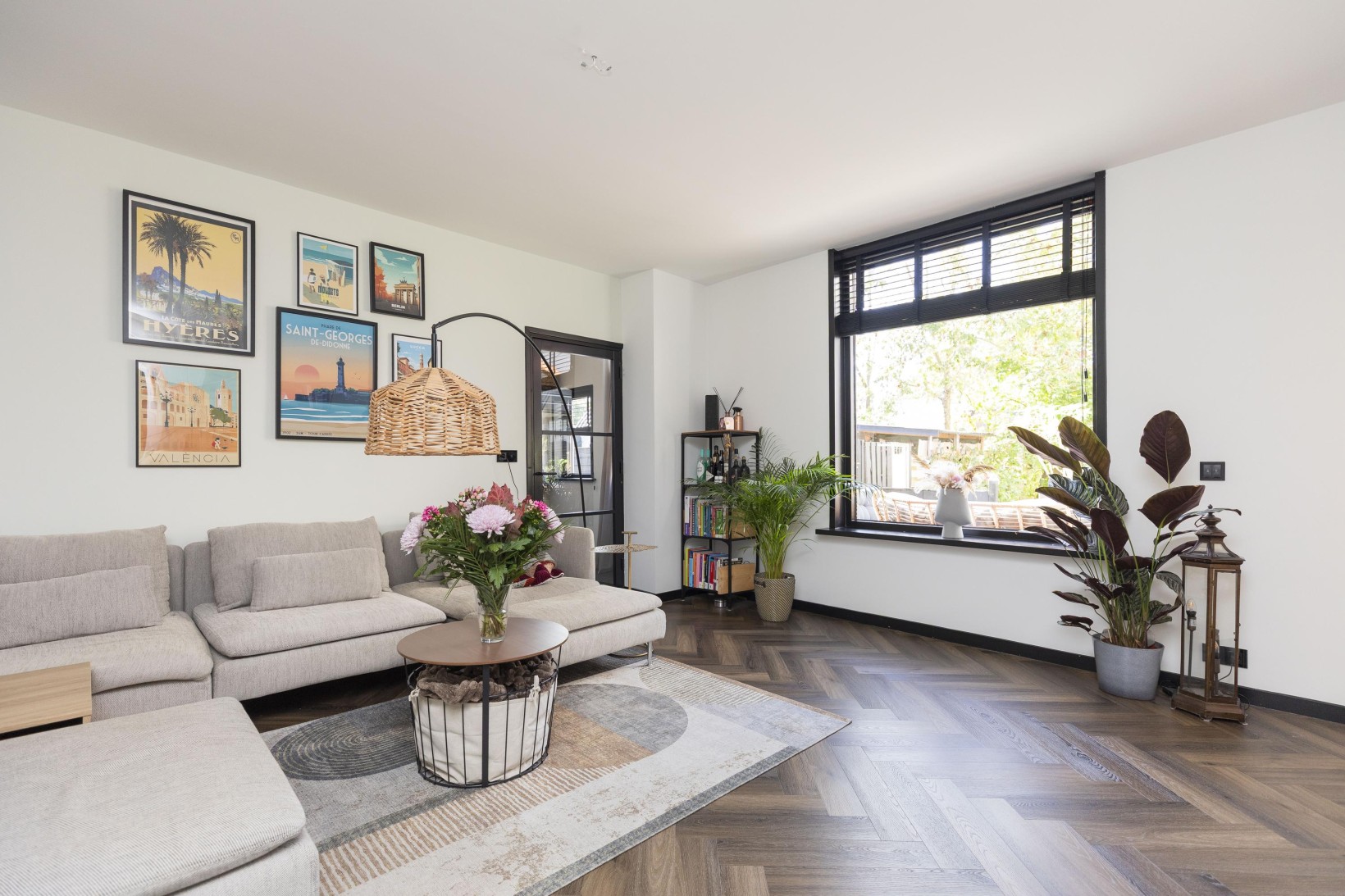 Tussenwoning te koop: Peulenstraat-zuid 63, Hardinxveld-Giessendam