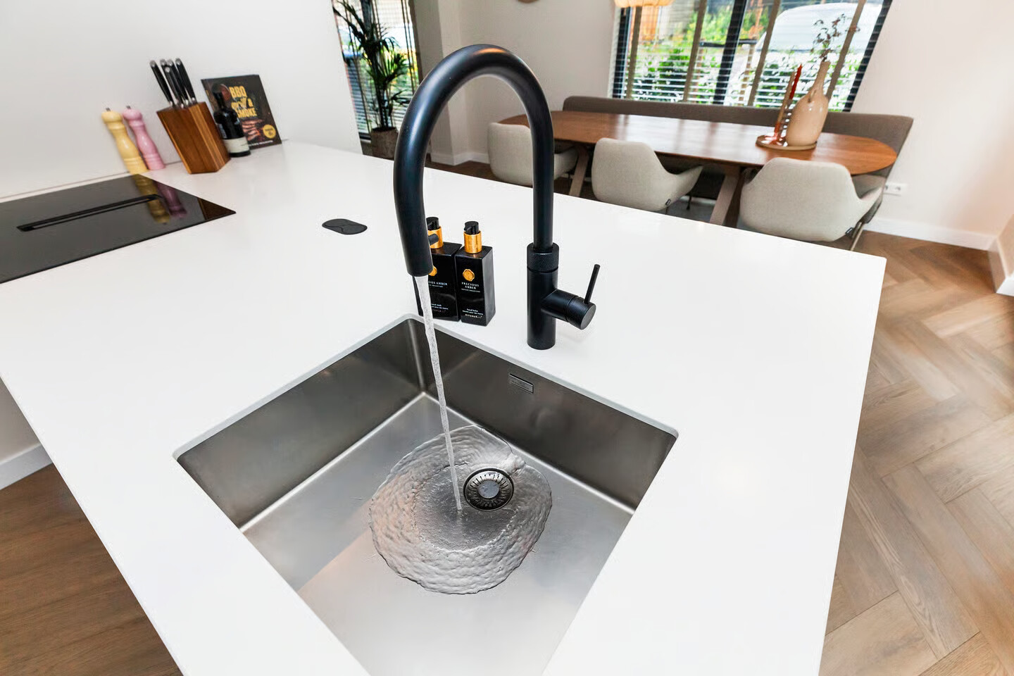 Vrijstaande woning te koop: Smeltoven 1, Hardinxveld-Giessendam
