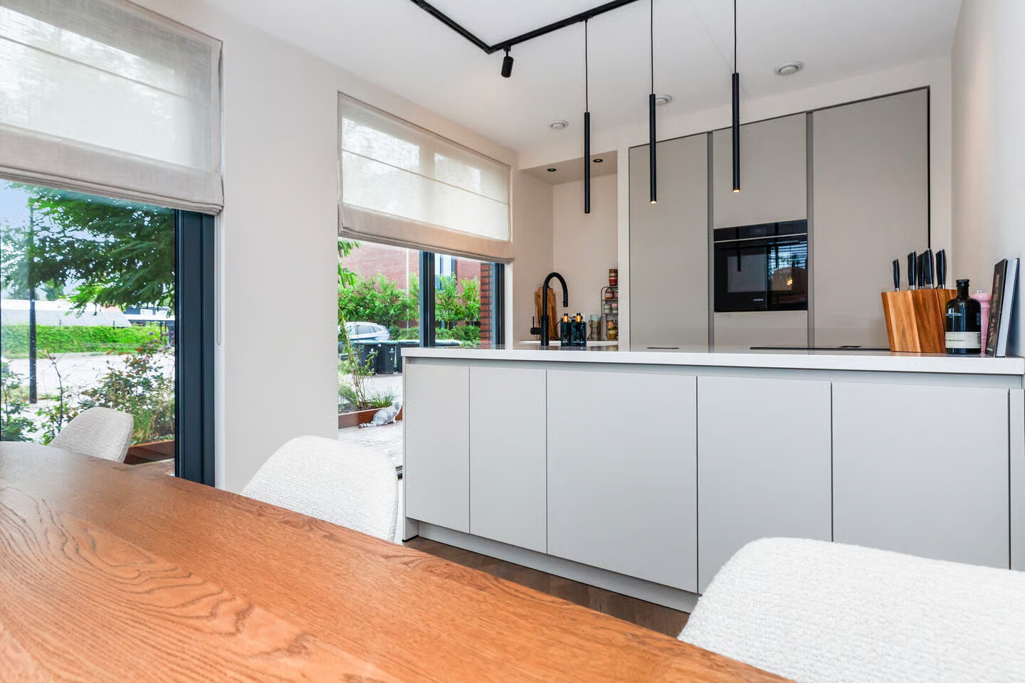 Vrijstaande woning te koop: Smeltoven 1, Hardinxveld-Giessendam