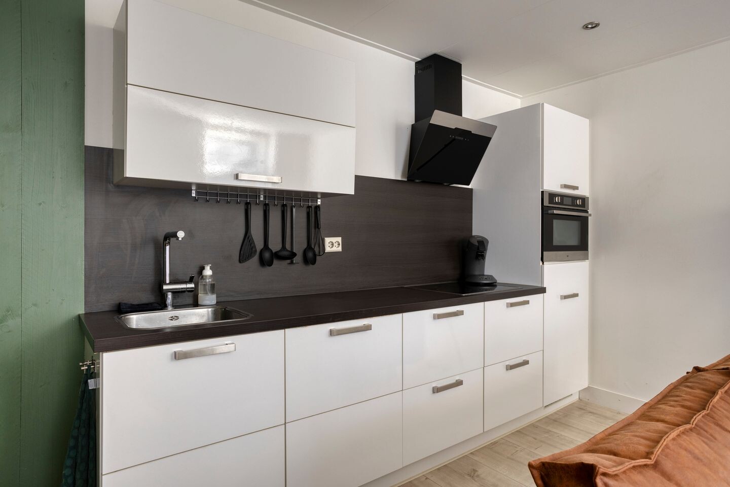 Tussenwoning te koop: Rivierdijk 651, Hardinxveld-Giessendam