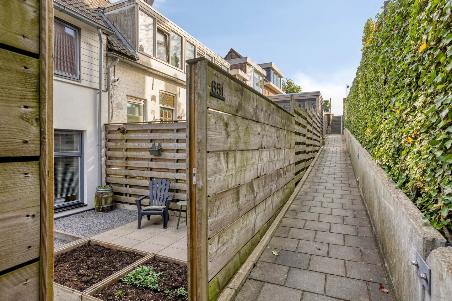 Tussenwoning te koop: Rivierdijk 651, Hardinxveld-Giessendam