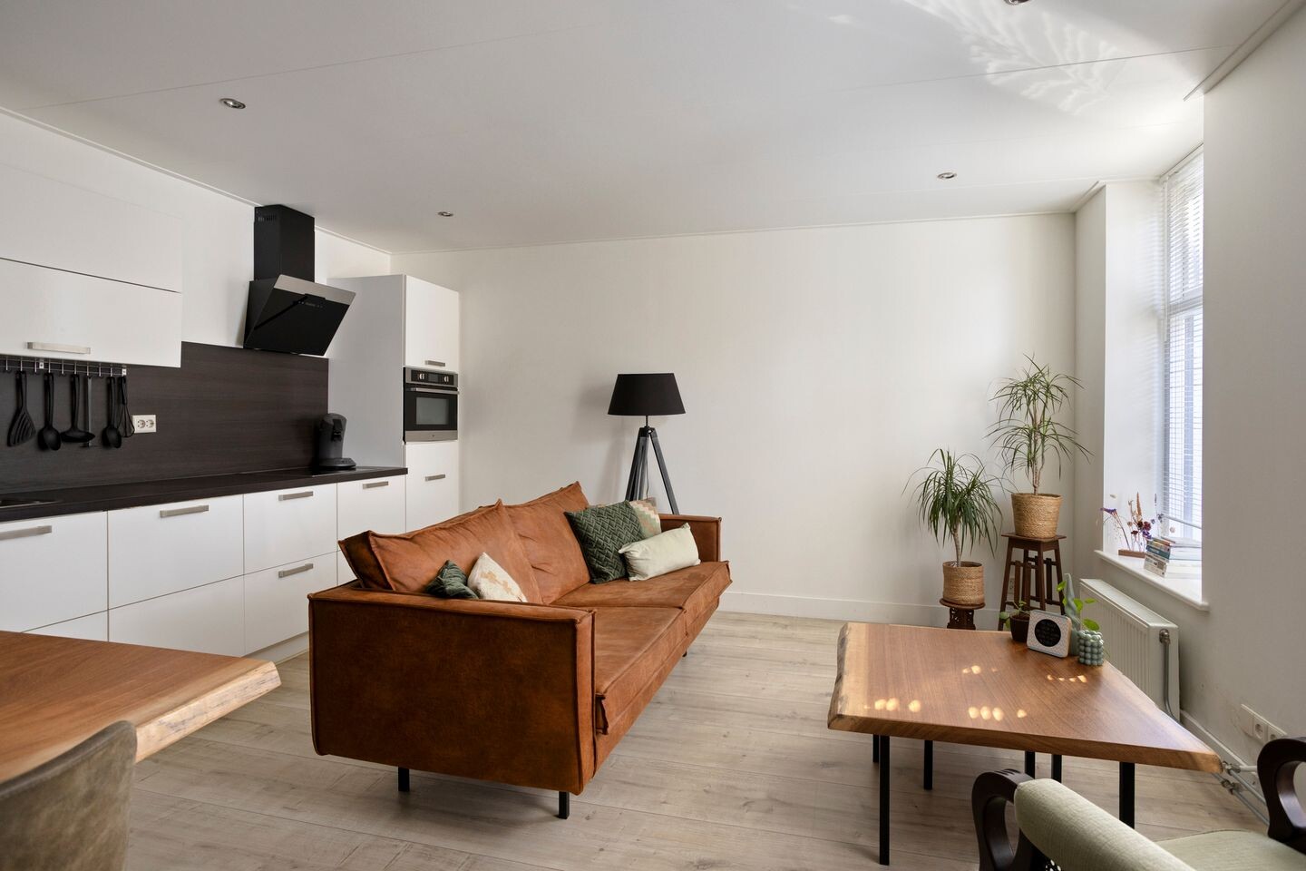 Tussenwoning te koop: Rivierdijk 651, Hardinxveld-Giessendam
