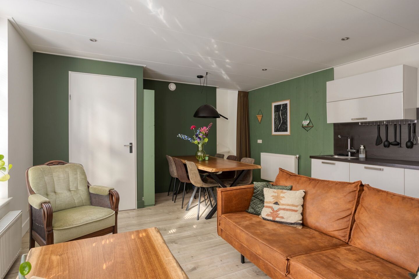 Tussenwoning te koop: Rivierdijk 651, Hardinxveld-Giessendam