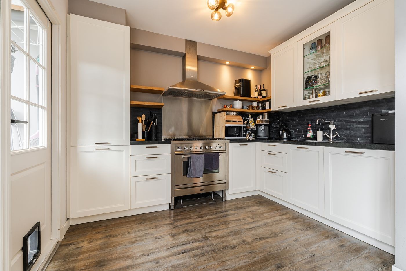 Tussenwoning te koop: Neptunusstraat 12, Hardinxveld-Giessendam